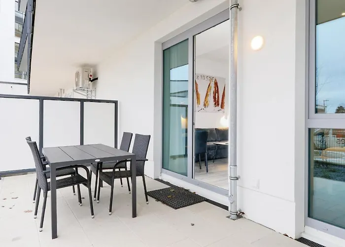 Nice Apartment In Luebeck Travemuende With Kitchen